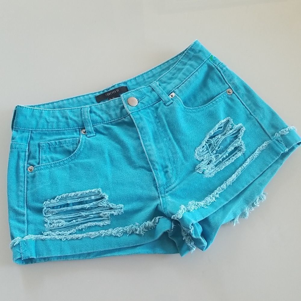 Forever 21 Destroyed Denim Shorts‎ Summer Wear Size 24